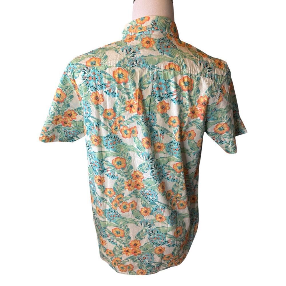 Chubbies NEW Men's The Flower Leader Friday Short Sleeve Shirt Medium Hawaiian - Picture 5 of 9